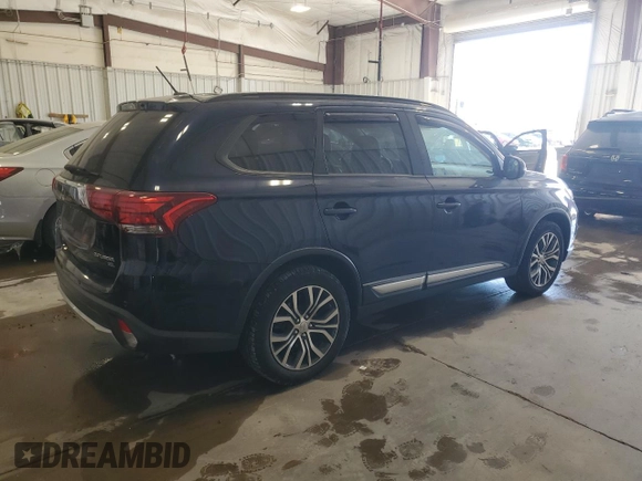 2016 Mitsubishi Outlander SE with VIN JA4AZ3A30GZ038641, listed as a Copart auction lot 56382595 with 82,863 mi miles and Non repairable. Bid and sale history available at DreamBid. Image 3.