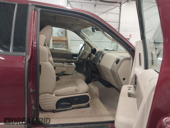 2004 Ford F-150 XLT с VIN 1FTPX14534NA04753, выставлен на аукционе IAAI как лот 42840576 с пробегом 192 721 миль миль и . История ставок и продаж доступна на DreamBid. Изображение 5.