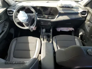 2025 Chevrolet TrailBlazer LT with VIN KL79MRSL5SB122705, listed as a Copart auction lot 52675715 with 3,277 mi miles and Clean Title. Bid and sale history available at DreamBid. Image 8.