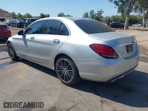2020 Mercedes-Benz C 300 с VIN W1KWF8DB4LR579695, выставлен на аукционе IAAI как лот 42401232 с пробегом 76 765 миль миль и . История ставок и продаж доступна на DreamBid. Изображение 3.