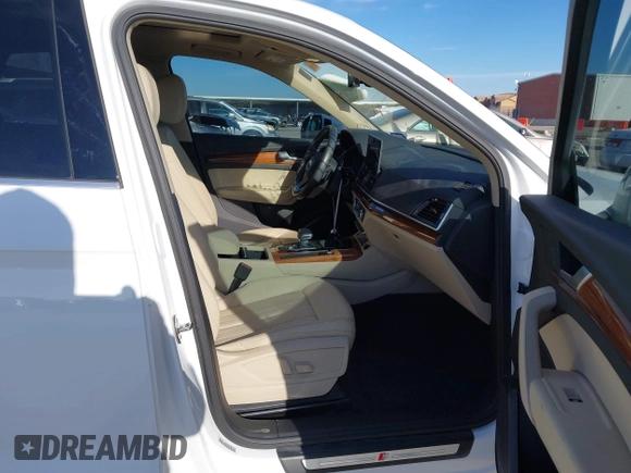 2022 Audi Q5 S line Premium with VIN WA1GAAFY2N2051987, listed as a IAAI auction lot 41379159 with 34,592 mi miles and . Bid and sale history available at DreamBid. Image 5.