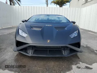 2022 Lamborghini Huracan z VIN ZHWUA6ZX0NLA18998, wystawiony jako Copart lot #87111104 z przebiegiem Nie podano mil oraz Nie do naprawy. Historia ofert i sprzedaży dostępna na DreamBid. Obrazek 5.