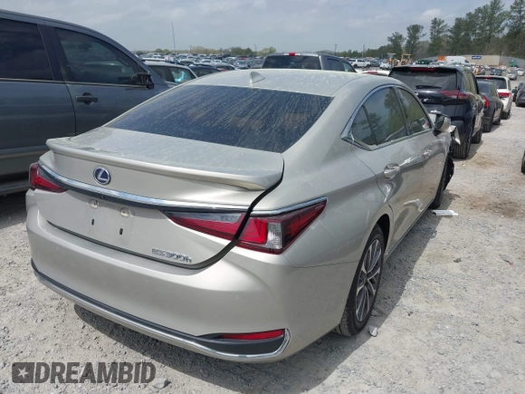 2022 Lexus ES 300h with VIN 58ADA1C13NU013371, listed as a IAAI auction lot 41937839 with 22,503 mi miles and . Bid and sale history available at DreamBid. Image 4.