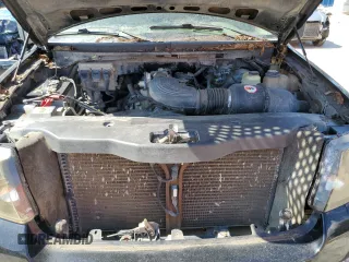 2004 Ford F-150 STX with VIN 1FTRX12W94NC55670, listed as a Copart auction lot 61243845 with 244,562 mi miles and Clean title. Bid and sale history available at DreamBid. Image 11.