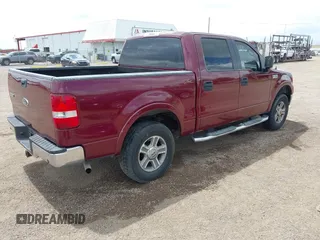 2005 Ford F-150 XLT z VIN 1FTPW12545KD95257, wystawiony jako IAAI lot #42643117 z przebiegiem 151 077 mil mil oraz . Historia ofert i sprzedaży dostępna na DreamBid. Obrazek 4.