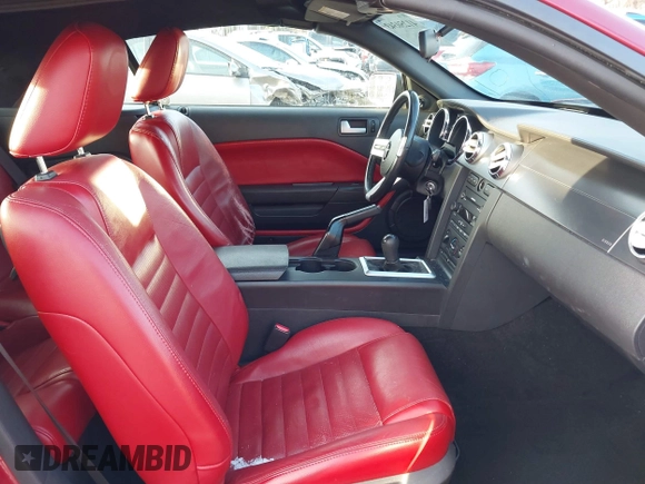 2007 Ford Mustang GT Deluxe with VIN 1ZVFT85H575257339, listed as a IAAI auction lot 41250343 with 134,120 mi miles and . Bid and sale history available at DreamBid. Image 5.