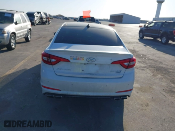2015 Hyundai Sonata Sport with VIN 5NPE34AB6FH140232, listed as a IAAI auction lot 41805920 with 134,373 mi miles and . Bid and sale history available at carsss.com. Image 16.