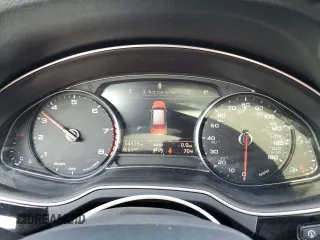 2017 Audi Q7 Premium с VIN WA1AHAF77HD044017, выставлен на аукционе Copart как лот 62367705 с пробегом 54 575 миль миль и Списание • Salvage title. История ставок и продаж доступна на DreamBid. Изображение 9.
