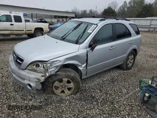 2005 Kia Sorento LX with VIN KNDJD733755497212, listed as a Copart auction lot 44043595 with 234,193 mi miles and Salvage Title. Bid and sale history available at carsss.com. Image 1.