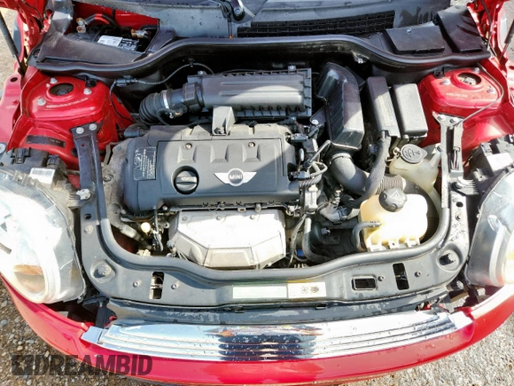 2011 MINI Hardtop with VIN WMWSU3C54BT095490, listed as a Copart auction lot 64220255 with 81,121 mi miles and Clean title. Bid and sale history available at DreamBid. Image 11.