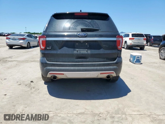 2017 Ford Explorer XLT с VIN 1FM5K7D84HGD39349, выставлен на аукционе Copart как лот 57420865 с пробегом Не указан миль и Списание • Salvage title. История ставок и продаж доступна на DreamBid. Изображение 6.