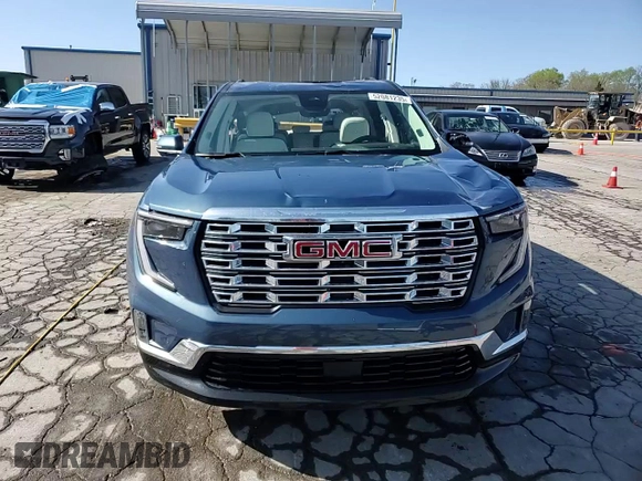 2025 GMC Acadia FWD Denali z VIN 1GKENLRS6SJ134283, wystawiony jako Copart lot #52081235 z przebiegiem 6 382 mil mil oraz Nie do naprawy • Non repairable. Historia ofert i sprzedaży dostępna na DreamBid. Obrazek 15.
