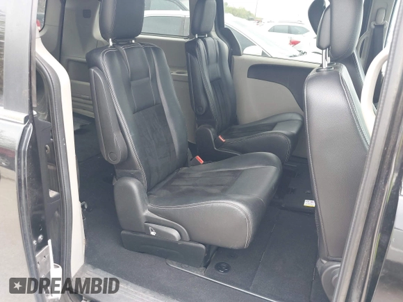 2018 Dodge Grand Caravan SXT z VIN 2C4RDGCGXJR298710, wystawiony jako IAAI lot #41933213 z przebiegiem 259 904 mil mil oraz . Historia ofert i sprzedaży dostępna na DreamBid. Obrazek 8.