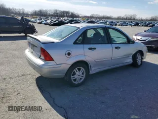 2000 Ford Focus SE with VIN 1FAFP3435YW340772, listed as a Copart auction lot 45588045 with 170,349 mi miles and Salvage Title. Bid and sale history available at carsss.com. Image 3.