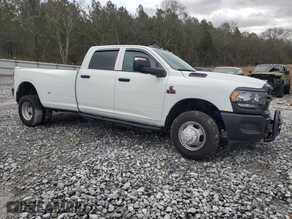 2024 Ram 3500 Tradesman with VIN 3C63RRGL0RG377886, listed as a Copart auction lot 87161344 with 1,620 mi miles and Salvage Title. Bid and sale history available at carsss.com. Image 4.