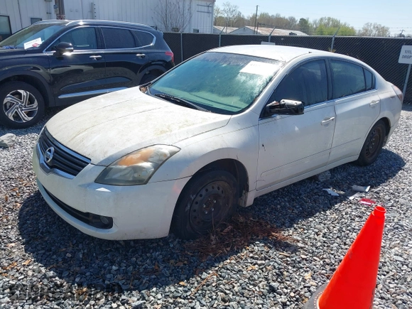 2009 Nissan Altima 2.5 S with VIN 1N4AL21E49N548333, listed as a IAAI auction lot 41855722 with 189,579 mi miles. Bid and sale history available at carsss.com. Image 2.