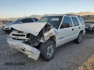 2003 Chevrolet Blazer LS z VIN 1GNDT13X83K132009, wystawiony jako Copart lot #70879254 z przebiegiem Nie podano mil oraz Szkoda całkowita • Salvage title. Historia ofert i sprzedaży dostępna na DreamBid. Obrazek 1.