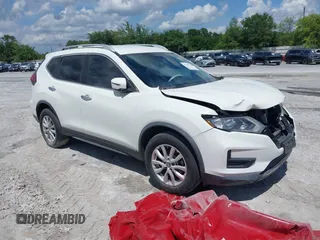 2020 Nissan Rogue SV z VIN KNMAT2MT8LP509535, wystawiony jako IAAI lot #41190976 z przebiegiem 102 330 mil mil oraz . Historia ofert i sprzedaży dostępna na DreamBid. Obrazek 1.