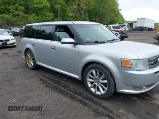 2010 Ford Flex SEL z VIN 2FMHK6CT4ABA63202, wystawiony jako IAAI lot #42288026 z przebiegiem 162 324 mil mil oraz . Historia ofert i sprzedaży dostępna na DreamBid. Obrazek 6.