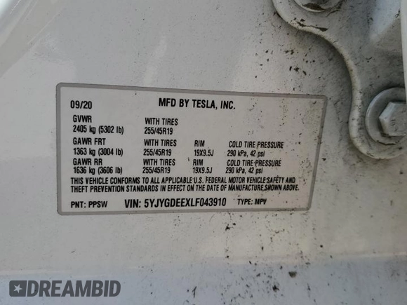 2020 Tesla Model Y Long Range z VIN 5YJYGDEEXLF043910, wystawiony jako Copart lot #54007745 z przebiegiem 102 974 mil mil oraz Szkoda całkowita • Salvage title. Historia ofert i sprzedaży dostępna na DreamBid. Obrazek 13.