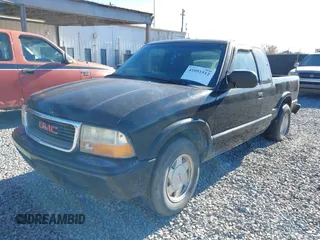 2003 GMC Sonoma z VIN 1GTCS19H138182562, wystawiony jako IAAI lot #41051512 z przebiegiem 212 117 mil mil oraz . Historia ofert i sprzedaży dostępna na DreamBid. Obrazek 2.