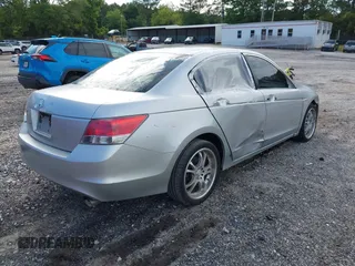 2009 Honda Accord LX-P z VIN 1HGCP264X9A103451, wystawiony jako IAAI lot #42203500 z przebiegiem 176 959 mil mil oraz . Historia ofert i sprzedaży dostępna na DreamBid. Obrazek 4.