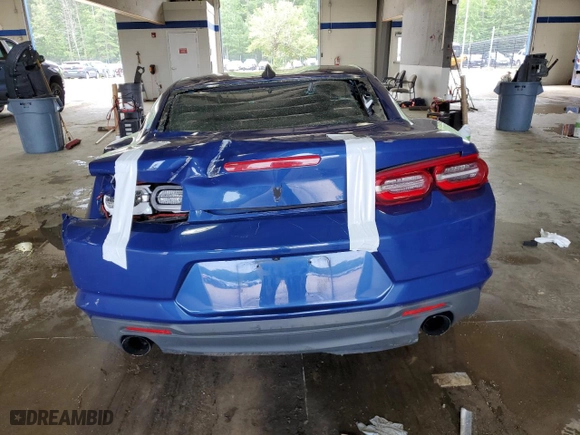 2020 Chevrolet Camaro 1LT with VIN 1G1FB1RS7L0112113, listed as a Copart auction lot 64624284 with 0 mi miles and Salvage Title. Bid and sale history available at carsss.com. Image 6.