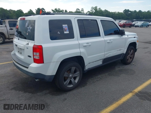 2016 Jeep Patriot Sport z VIN 1C4NJPBA1GD602541, wystawiony jako IAAI lot #42655146 z przebiegiem 140 142 mil mil oraz . Historia ofert i sprzedaży dostępna na DreamBid. Obrazek 4.