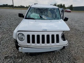 2016 Jeep Patriot Sport z VIN 1C4NJPBB4GD748294, wystawiony jako Copart lot #62569595 z przebiegiem 143 919 mil mil oraz Szkoda całkowita • Salvage title. Historia ofert i sprzedaży dostępna na DreamBid. Obrazek 5.