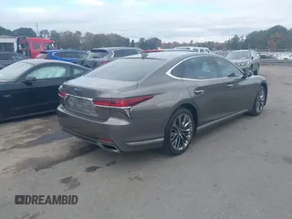 2018 Lexus LS with VIN JTHB5LFF6J5004208, listed as a IAAI auction lot 40799669 with 121,855 mi miles. Bid and sale history available at carsss.com. Image 4.