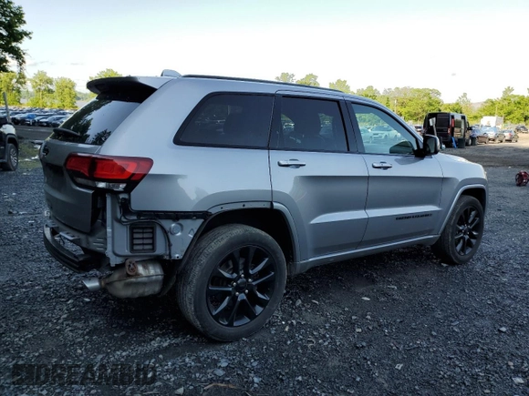 2020 Jeep Grand Cherokee Laredo E with VIN 1C4RJFAG1LC417794, listed as a Copart auction lot 59617005 with 62,430 mi miles and Salvage title. Bid and sale history available at DreamBid. Image 3.