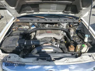 2005 Suzuki XL-7 LX with VIN JS3TY92V454103877, listed as a Copart auction lot 42440705 with 216,557 mi miles and Salvage Title. Bid and sale history available at carsss.com. Image 11.