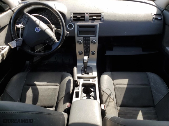 2010 Volvo V50 with VIN YV1382MWXA2528483, listed as a Copart auction lot 77164854 with 0 mi miles and Non Repairable. Bid and sale history available at carsss.com. Image 8.