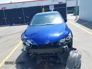 2015 Toyota Camry XLE z VIN 4T1BF1FK6FU908049, wystawiony jako IAAI lot #41872880 z przebiegiem 187 701 mil mil oraz . Historia ofert i sprzedaży dostępna na DreamBid. Obrazek 13.
