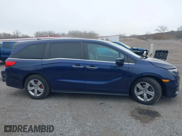2020 Honda Odyssey EX-L with VIN 5FNRL6H70LB055122, listed as a IAAI auction lot 41620219 with 129,582 mi miles. Bid and sale history available at carsss.com. Image 13.