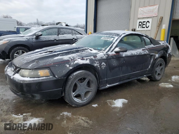1999 Ford Mustang GT with VIN 1FAFP42X4XF125040, listed as a Copart auction lot 88689045 with 207,662 mi miles and Salvage Title. Bid and sale history available at carsss.com. Image 1.