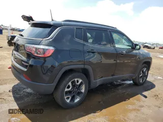 2017 Jeep Compass Trailhawk z VIN 3C4NJDDB4HT636215, wystawiony jako Copart lot #61841315 z przebiegiem 77 872 mil mil oraz Szkoda całkowita • Salvage title. Historia ofert i sprzedaży dostępna na DreamBid. Obrazek 3.