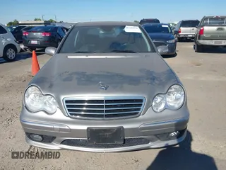2006 Mercedes-Benz C 230 Sport z VIN WDBRF52H76A867919, wystawiony jako IAAI lot #42745070 z przebiegiem 115 536 mil mil oraz . Historia ofert i sprzedaży dostępna na DreamBid. Obrazek 12.