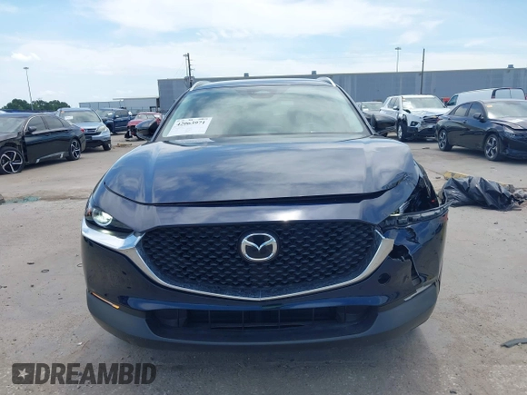 2024 Mazda CX-30 S Select Sport z VIN 3MVDMBBM1RM655682, wystawiony jako IAAI lot #42063971 z przebiegiem 6 771 mil mil oraz . Historia ofert i sprzedaży dostępna na DreamBid. Obrazek 12.