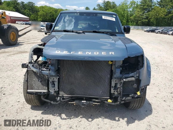 2020 Land Rover Defender SE z VIN SALEP7EU3L2032240, wystawiony jako Copart lot #57277725 z przebiegiem 29 231 mil mil oraz Szkoda całkowita • Salvage title. Historia ofert i sprzedaży dostępna na DreamBid. Obrazek 5.