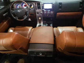 2012 Toyota Tundra 4WD Truck LTD with VIN 5TFHY5F18CX218580, listed as a Copart auction lot 86073984 with 216,099 mi miles and Clean Title. Bid and sale history available at carsss.com. Image 8.