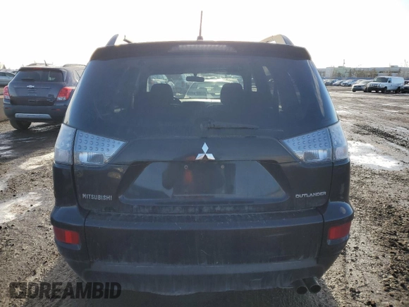 2010 Mitsubishi Outlander z VIN JA4AT2AW3AZ606474, wystawiony jako Copart lot #46881515 z przebiegiem 252 974 mil mil oraz Czysty tytuł • Clean title. Historia ofert i sprzedaży dostępna na DreamBid. Obrazek 6.