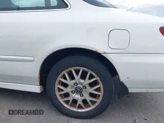 1999 Acura CL Premium z VIN 19UYA2257XL010037, wystawiony jako IAAI lot #42346496 z przebiegiem 116 203 mil mil oraz . Historia ofert i sprzedaży dostępna na DreamBid. Obrazek 6.