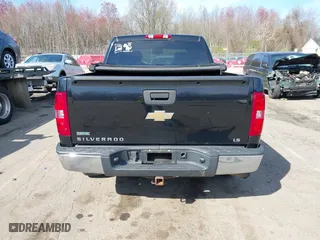 2011 Chevrolet Silverado 1500 LS with VIN 3GCPKREA4BG353984, listed as a IAAI auction lot 42094148 with 218,766 mi miles. Bid and sale history available at carsss.com. Image 16.
