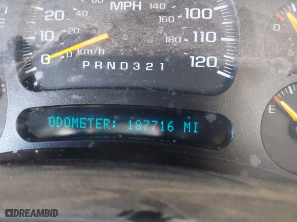 2006 Chevrolet Silverado 1500 Work Truck with VIN 3GCEC14V26G145733, listed as a IAAI auction lot 41566394 with 187,716 mi miles. Bid and sale history available at carsss.com. Image 7.