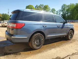 2019 Lincoln Navigator Reserve z VIN 5LMJJ2LTXKEL09234, wystawiony jako Copart lot #53701725 z przebiegiem 24 047 mil mil oraz Szkoda całkowita • Salvage title. Historia ofert i sprzedaży dostępna na DreamBid. Obrazek 3.