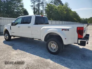 2022 Ford F-450 XL with VIN 1FT8W4DT4NEC55533, listed as a Copart auction lot 56292404 with 72,523 mi miles and Clean Title. Bid and sale history available at carsss.com. Image 2.