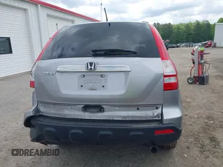 2007 Honda CR-V EX-L с VIN JHLRE38767C075079, выставлен на аукционе IAAI как лот 42322463 с пробегом 195 537 миль миль и . История ставок и продаж доступна на DreamBid. Изображение 17.