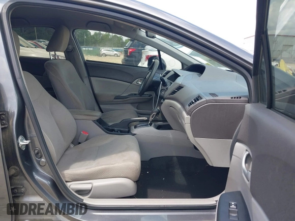 2012 Honda Civic LX z VIN 19XFB2F54CE038958, wystawiony jako IAAI lot #42136832 z przebiegiem 154 822 mil mil oraz . Historia ofert i sprzedaży dostępna na DreamBid. Obrazek 5.