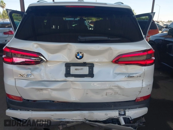 2019 BMW X5 xDrive40i с VIN 5UXCR6C50KLL02174, выставлен на аукционе IAAI как лот 42543971 с пробегом 126 989 миль миль и . История ставок и продаж доступна на DreamBid. Изображение 6.